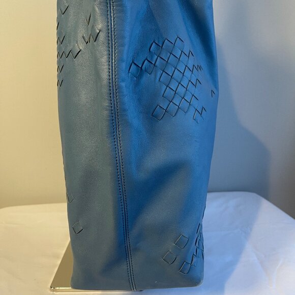 BOTTEGA VENETA Regent Intrecciato Nappa Leather Tote Bag, Blue - Preowned - Picture 4 of 16